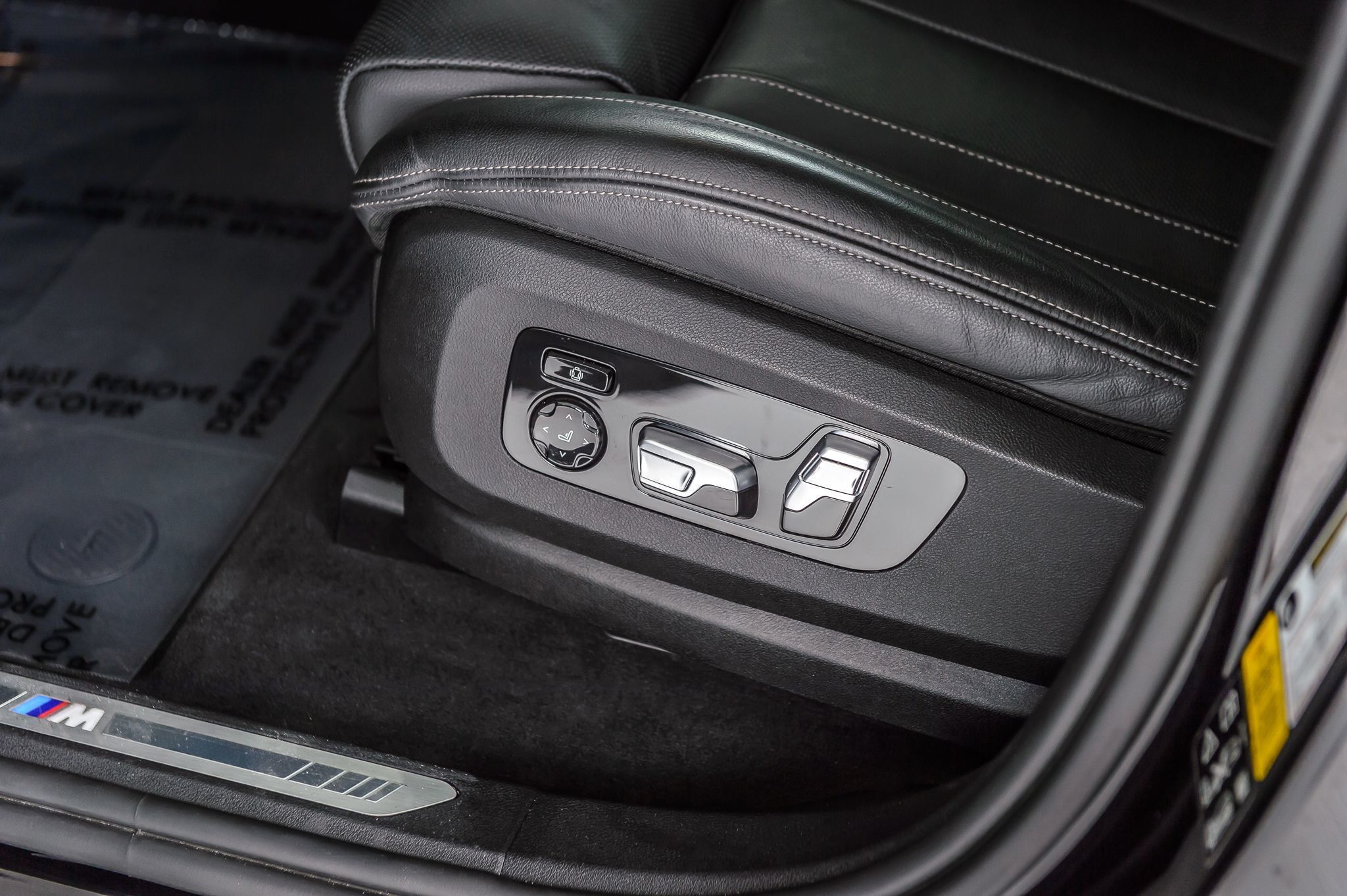 2021 Bmw X6 M photo 38