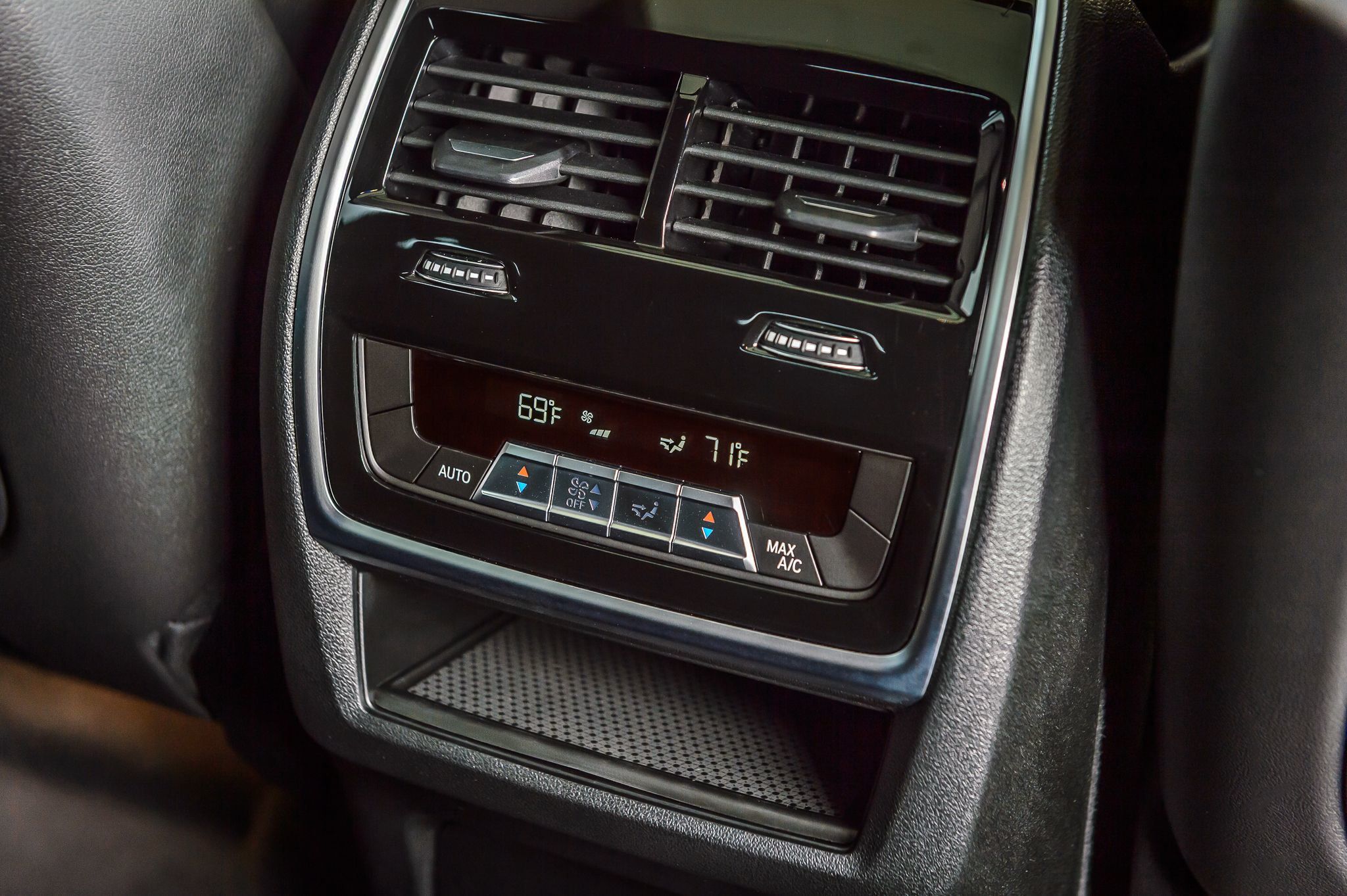 2021 Bmw X6 M photo 44