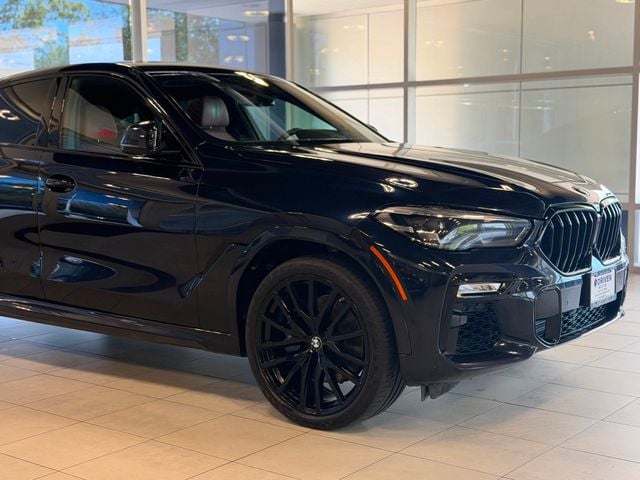 2021 BMW X6 xDrive40i's photo