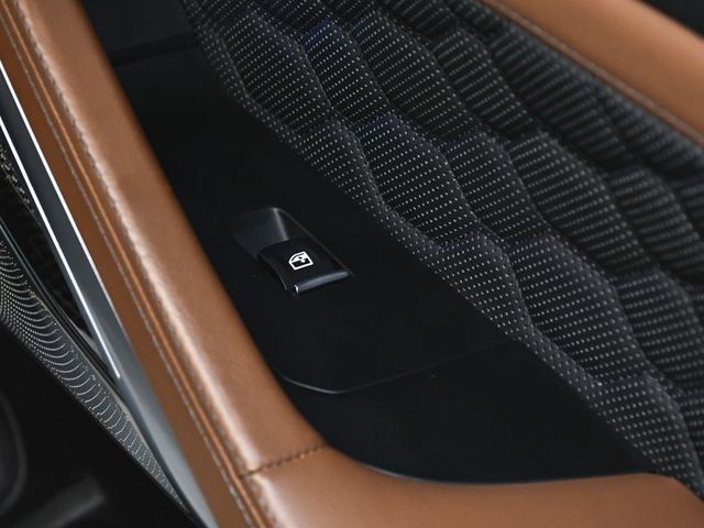 2021 BMW X6 M Base - 23030608 - 18