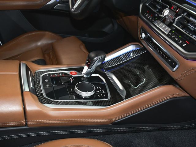 2021 BMW X6 M Base - 23030608 - 64