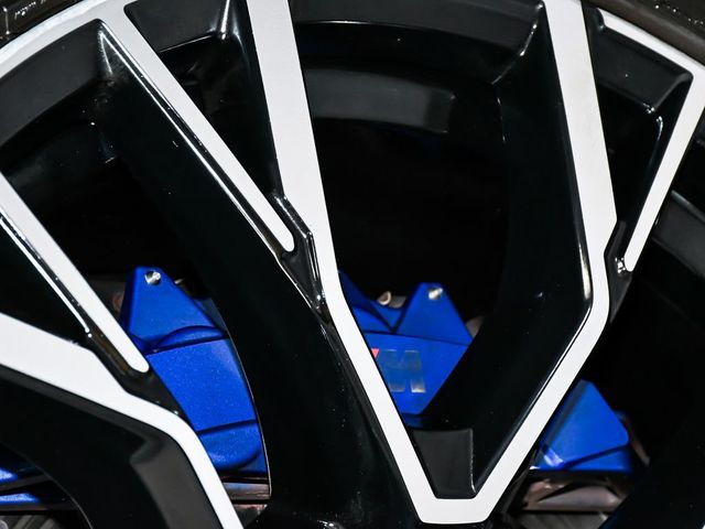 2021 BMW X6 M Base - 23030608 - 91