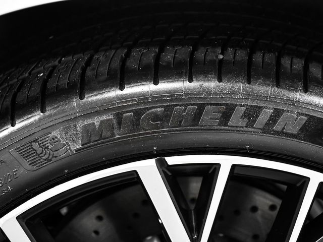 2021 BMW X6 M Base - 23030608 - 95