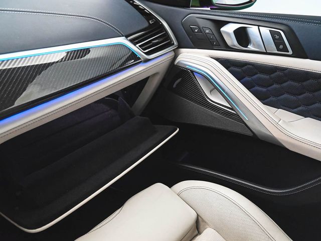 2021 BMW X6 M Base - 22993789 - 21