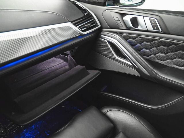 2021 BMW X6 M Base - 23041921 - 17