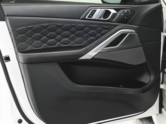 2021 BMW X6 M Base - 23041921 - 7