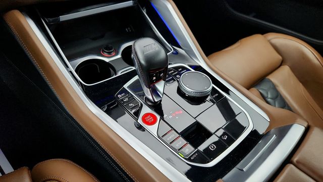2021 BMW X6 M Compeition w/ Executive Package, Full Merino Leather and B&W SS - 22953580 - 16