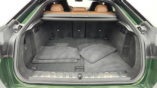 2021 BMW X6 M Compeition w/ Executive Package, Full Merino Leather and B&W SS - 22953580 - 23