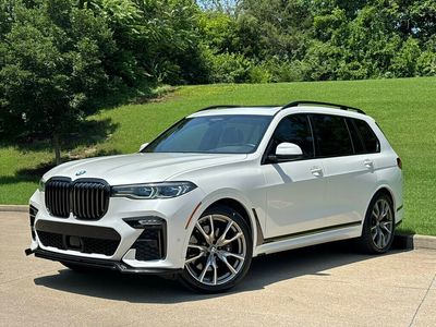 2021 BMW X7