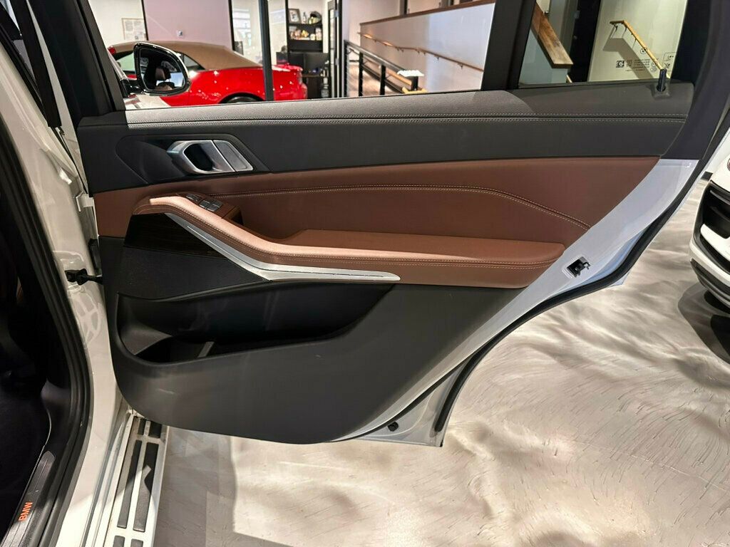 2021 BMW X7 $87145MSRP/PremPkg/LuxSeatPkg/ColdWeatherPkg/ParkAssistPkg/NAV - 23036221 - 24