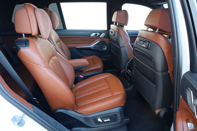 2021 BMW X7 ALPINA XB7 Sports Activity Vehicle - 22980125 - 24