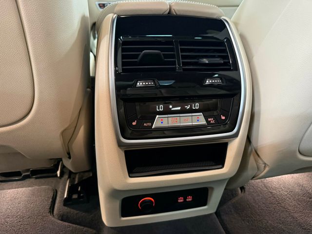 2021 BMW X7 Heated&Cooled Massaging Seats/Premium 2 Pkg/Heads Up Display - 23058711 - 23
