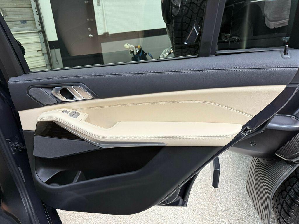 2021 BMW X7 Heated&Cooled Massaging Seats/Premium 2 Pkg/Heads Up Display - 23058711 - 29