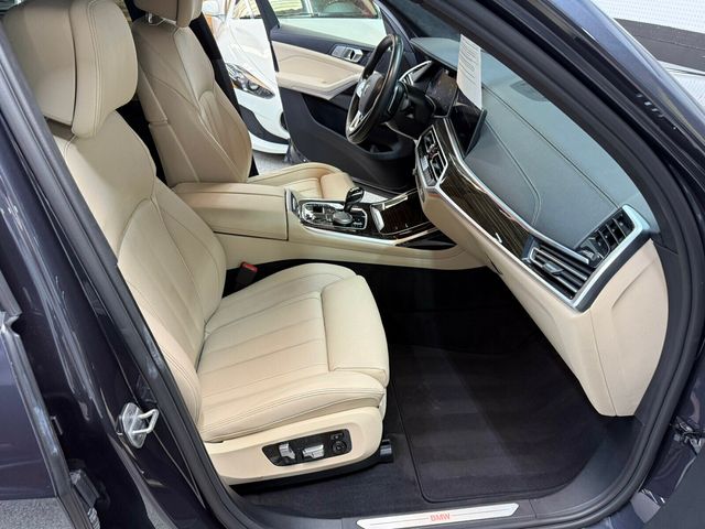2021 BMW X7 Heated&Cooled Massaging Seats/Premium 2 Pkg/Heads Up Display - 23058711 - 34