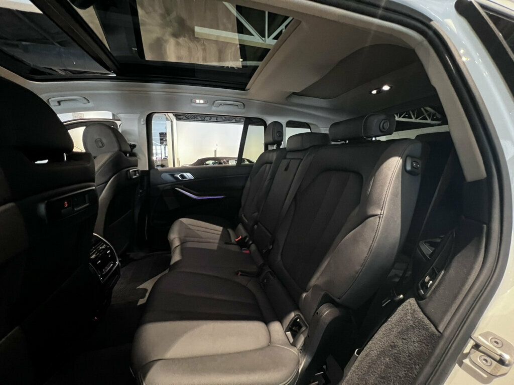 2021 BMW X7 LocalTrade/AWD/HtdSeats/PanoRoof/21"Wheels/AirSuspension/Carplay - 23031102 - 18