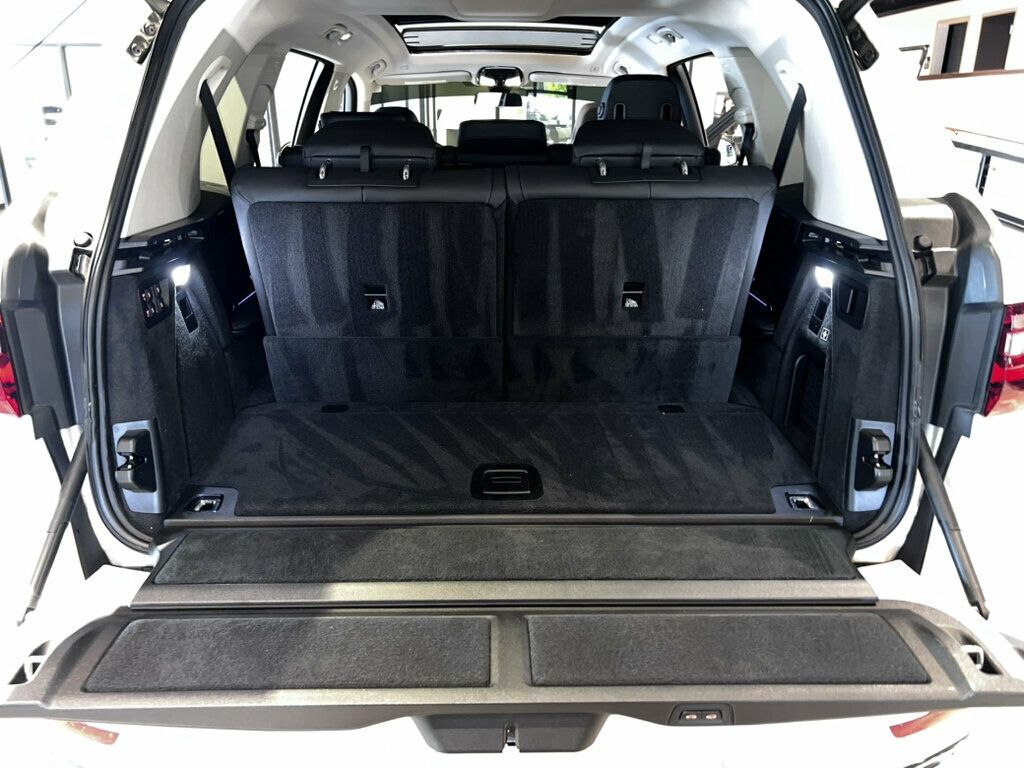 2021 BMW X7 LocalTrade/AWD/HtdSeats/PanoRoof/21"Wheels/AirSuspension/Carplay - 23031102 - 20