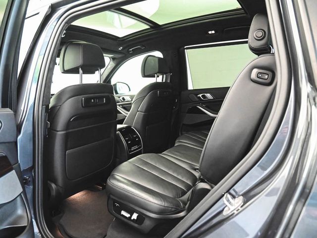2021 BMW X7 M50i - 23062436 - 21