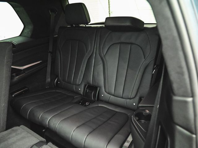 2021 BMW X7 M50i - 23062436 - 22
