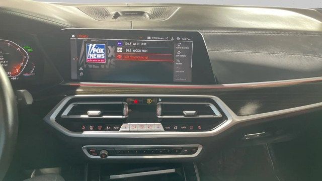 2021 BMW X7 M50i Sports Activity Vehicle - 22966506 - 17