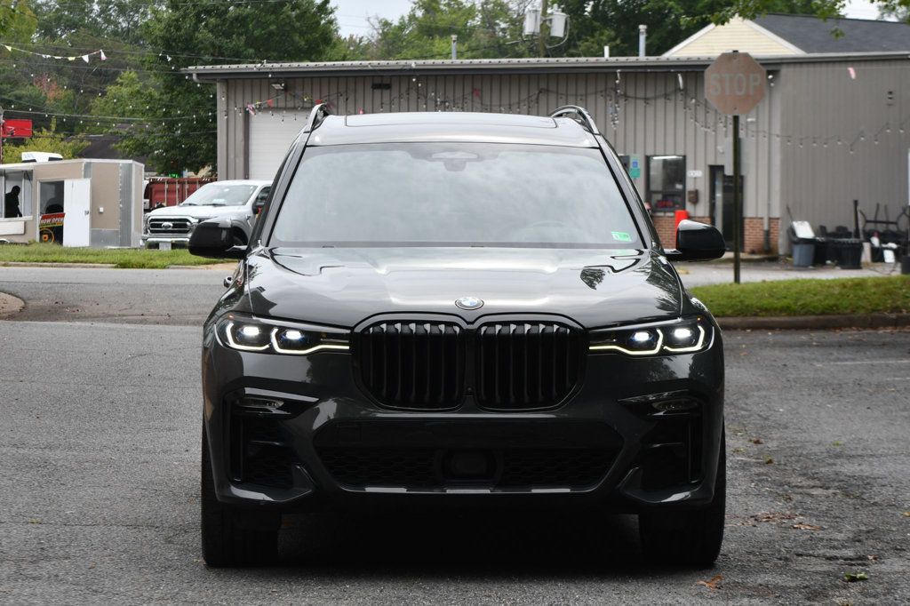 2021 Bmw X7 M50i photo 2