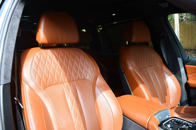 2021 BMW X7 M50i Sports Activity Vehicle - 22907013 - 35