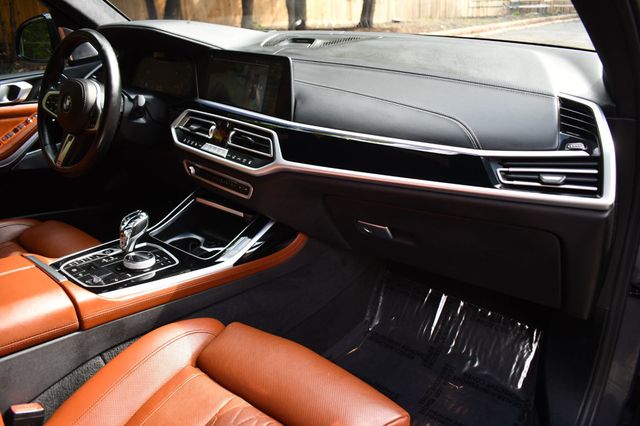 2021 BMW X7 M50i Sports Activity Vehicle - 22907013 - 36