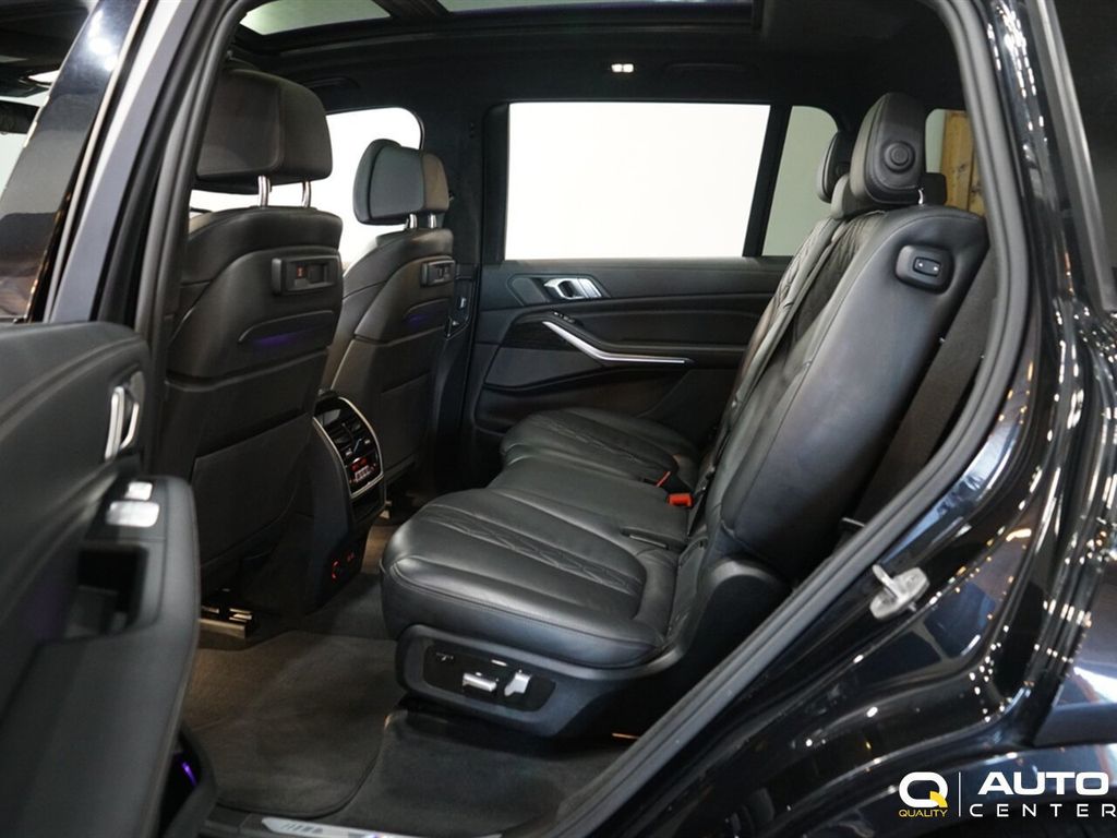 2021 BMW X7 M50i Sports Activity Vehicle - 23072332 - 33