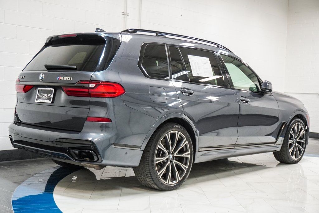 2021 Bmw X7 M50i photo 3