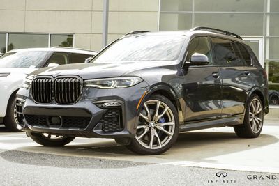 2021 BMW X7