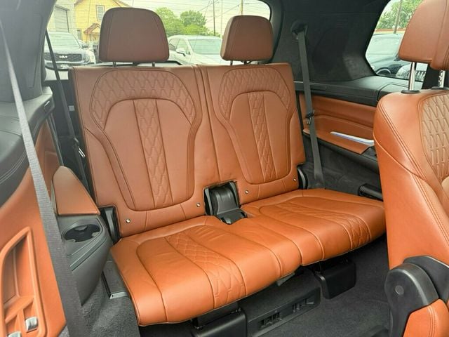 2021 BMW X7 M50i Sports Activity Vehicle - 23022195 - 19
