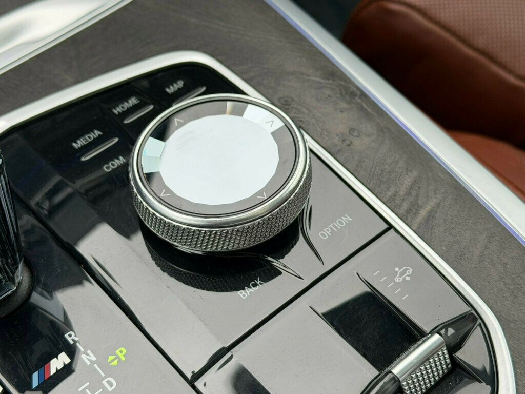 2021 BMW X7 M50i Sports Activity Vehicle - 23022195 - 35