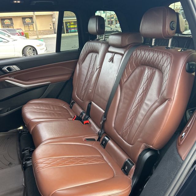 2021 BMW X7 MSRP$91345/M-SportPkg/ParkingAssistancePkg/LuxurySeatingPkg - 22950924 - 9