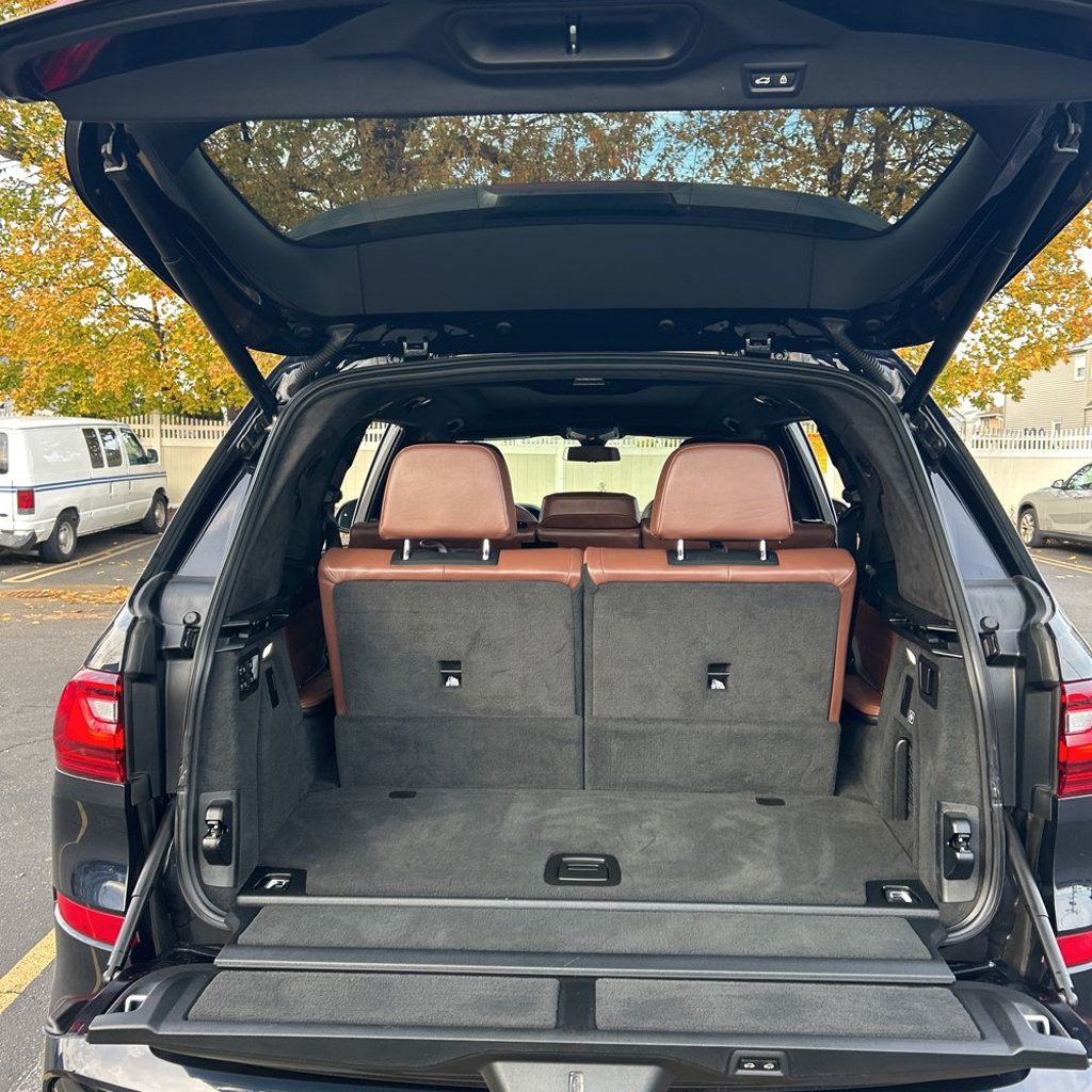 2021 BMW X7 MSRP$91345/M-SportPkg/ParkingAssistancePkg/LuxurySeatingPkg - 22950924 - 11