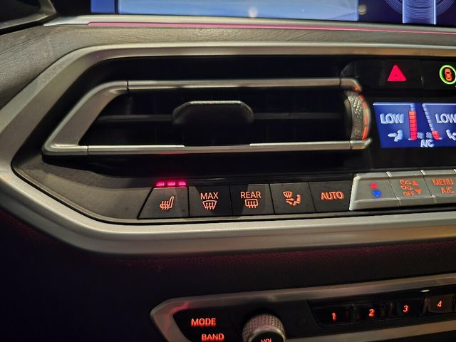2021 BMW X7 xDrive40i/PremiumPkg/LiveCockpit/HarmanKardonSoundSystem - 23075476 - 11