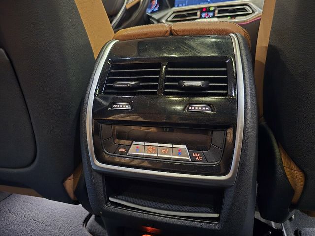 2021 BMW X7 xDrive40i/PremiumPkg/LiveCockpit/HarmanKardonSoundSystem - 23075476 - 34