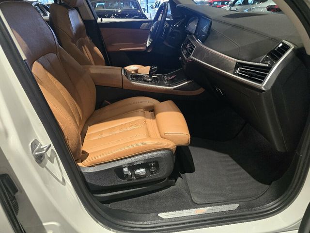 2021 BMW X7 xDrive40i/PremiumPkg/LiveCockpit/HarmanKardonSoundSystem - 23075476 - 40