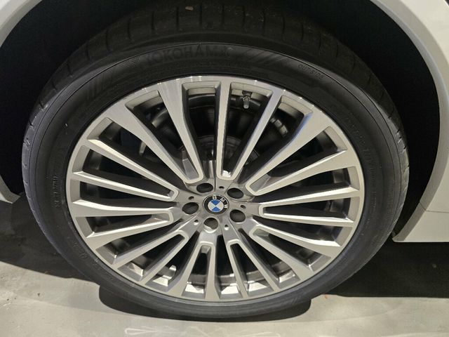2021 BMW X7 xDrive40i/PremiumPkg/LiveCockpit/HarmanKardonSoundSystem - 23075476 - 43