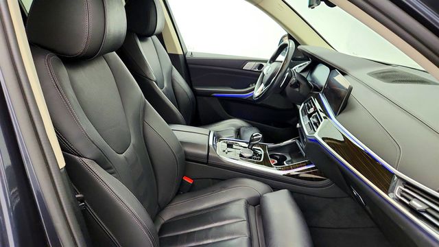 2021 BMW X7 xDrive40i SAV w/ Premium, Parking Assistance & Cold Weather Pkgs - 23047044 - 24