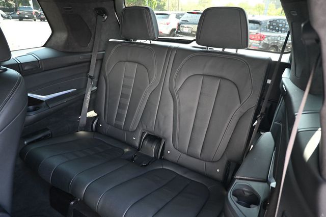 2021 BMW X7 xDrive40i Sports Activity Vehicle - 23002959 - 16