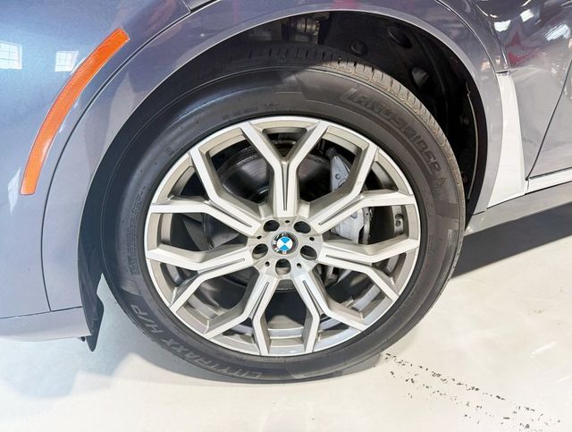 2021 BMW X7 xDrive40i Sports Activity Vehicle - 22874801 - 1