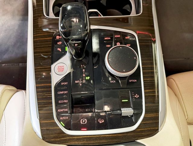 2021 BMW X7 xDrive40i Sports Activity Vehicle - 22874801 - 25