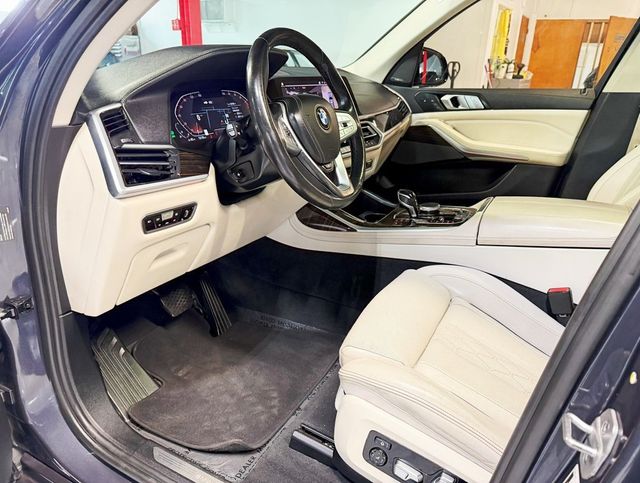 2021 BMW X7 xDrive40i Sports Activity Vehicle - 22874801 - 30