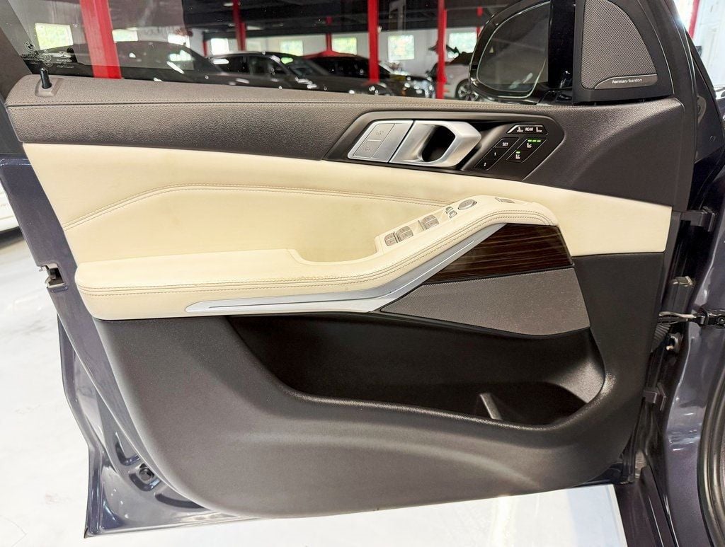 2021 BMW X7 xDrive40i Sports Activity Vehicle - 22874801 - 34