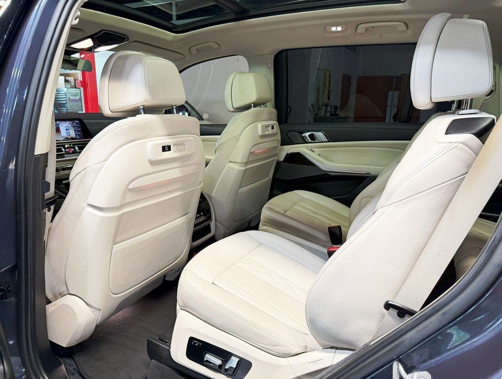 2021 BMW X7 xDrive40i Sports Activity Vehicle - 22874801 - 38