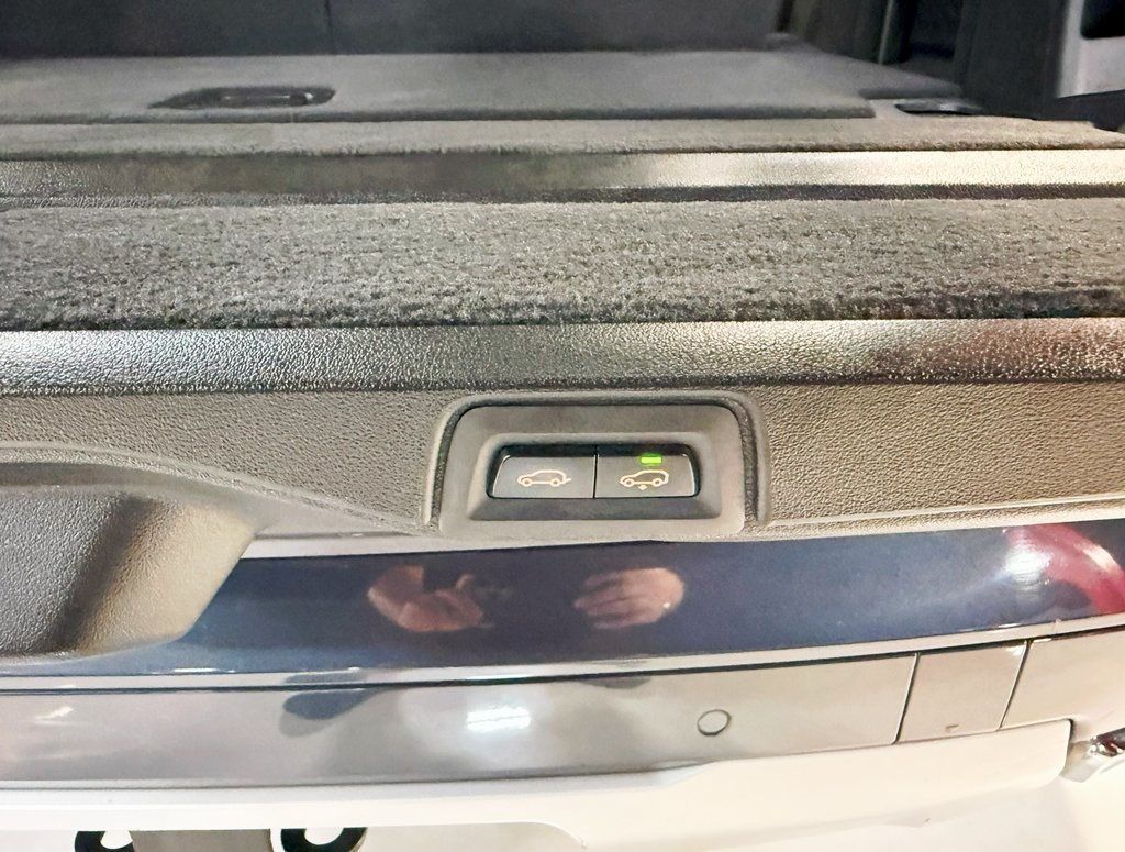 2021 BMW X7 xDrive40i Sports Activity Vehicle - 22874801 - 49