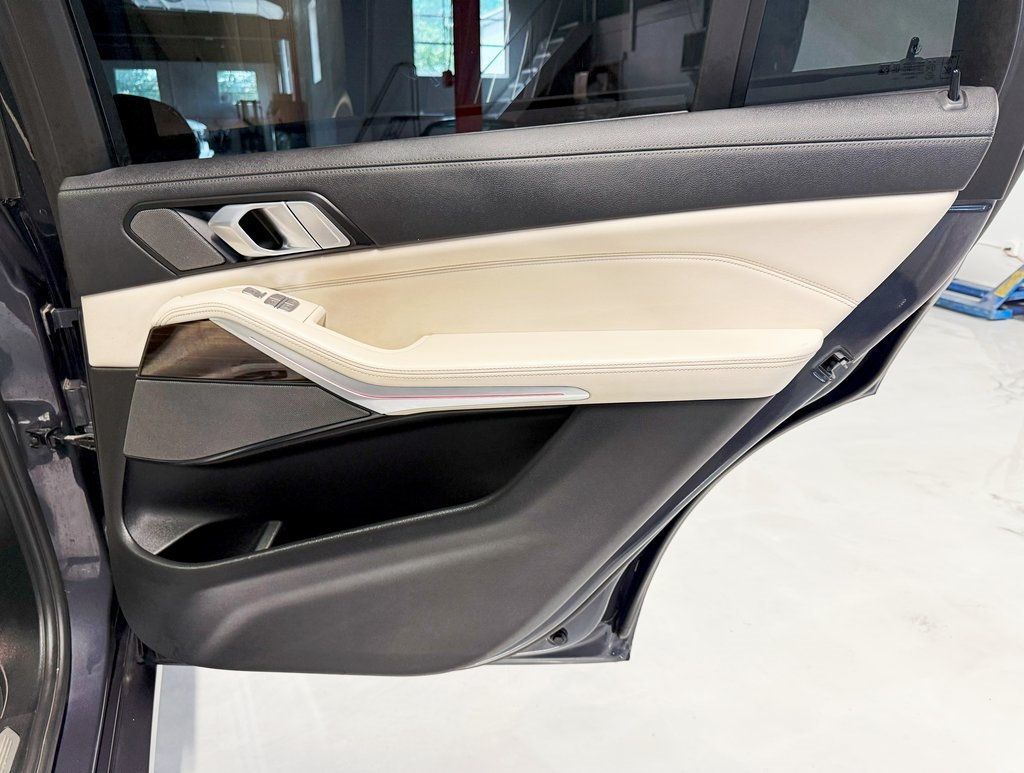 2021 BMW X7 xDrive40i Sports Activity Vehicle - 22874801 - 56