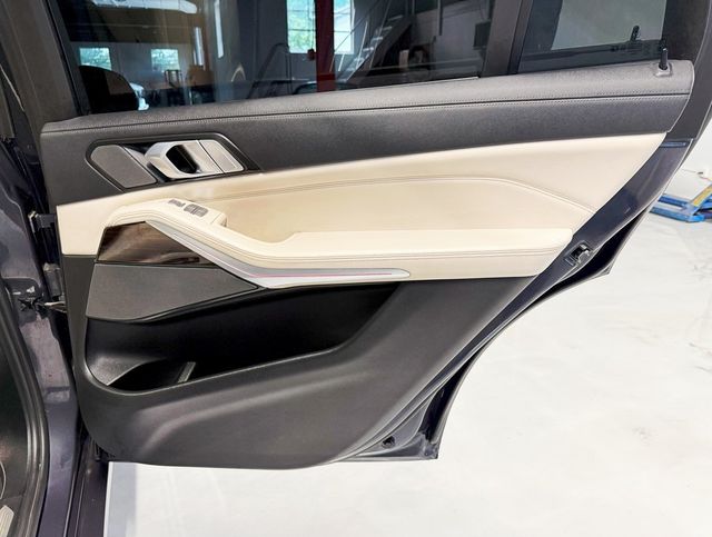 2021 BMW X7 xDrive40i Sports Activity Vehicle - 22874801 - 56