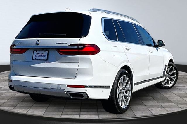 2021 BMW X7