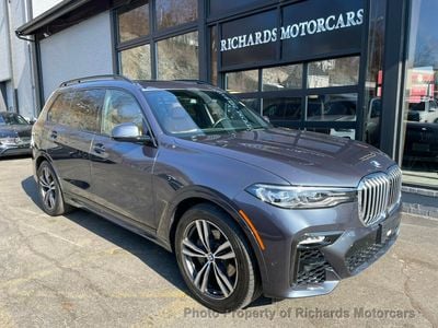 2021 BMW X7