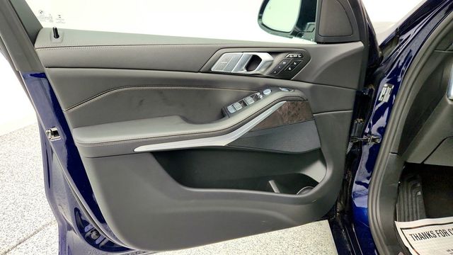 2021 BMW X7 xDrive40i with Driving Assistance Pro. & Luxury Seating Packages - 22965637 - 10